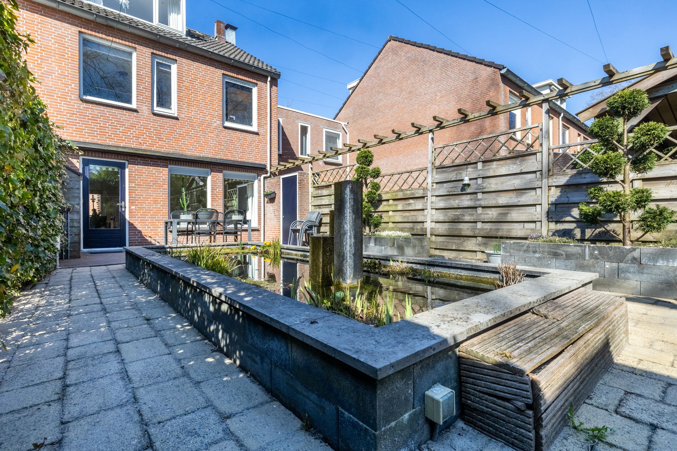 Foto 36 van Bezettingslaan 12