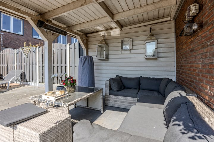 Foto 31 van Oosthoekweide 14