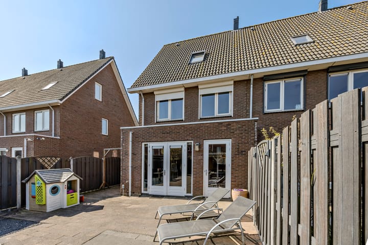 Foto 32 van Oosthoekweide 14