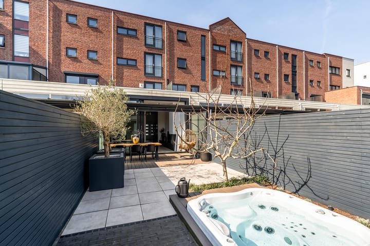 Foto 20 van Avenue Carnisse 57