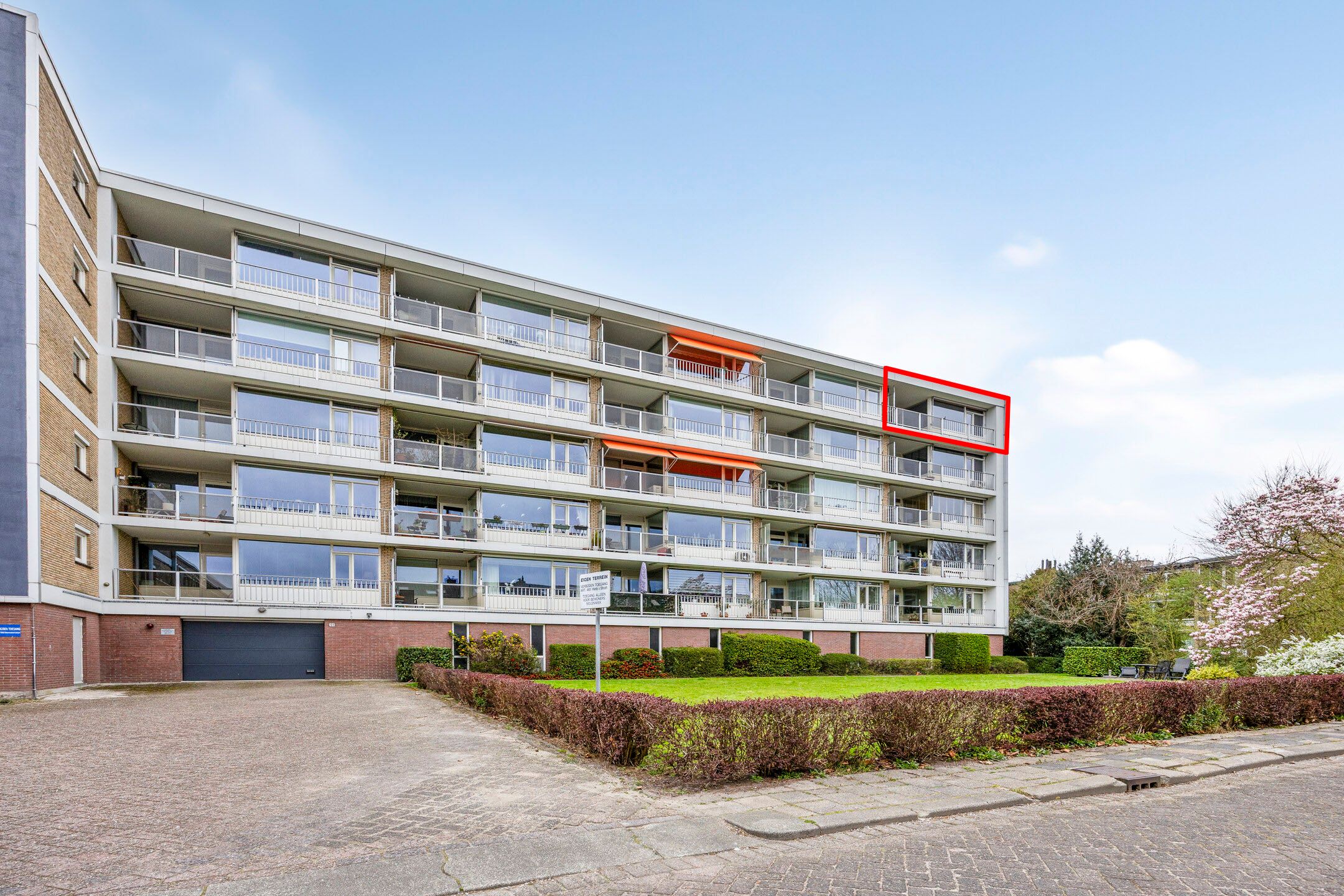 Foto 33 van Bachlaan 140