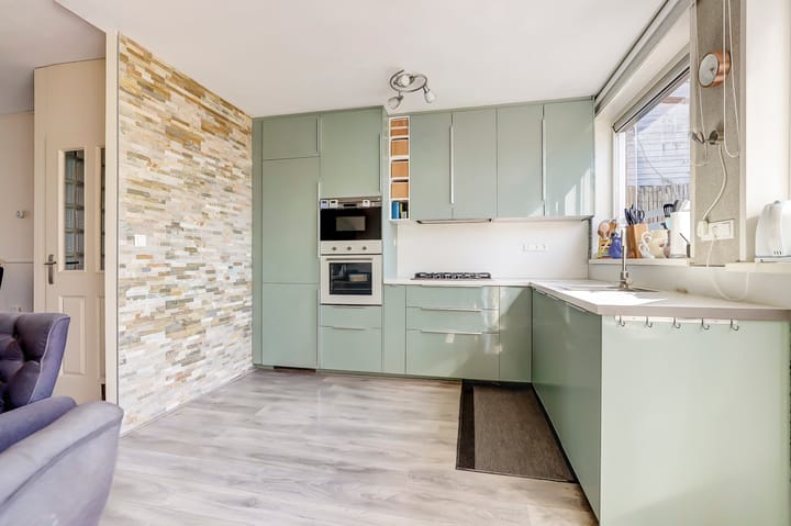 Foto 12 van De Gasperistraat 7