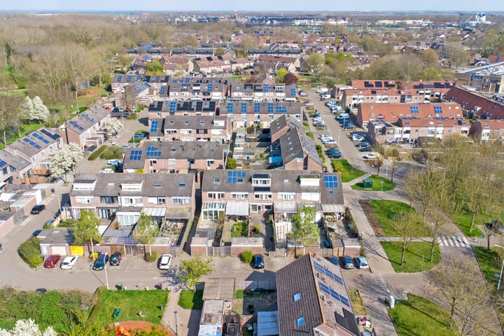 Foto 31 van De Gasperistraat 7