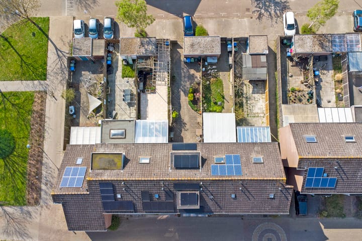 Foto 33 van De Gasperistraat 7