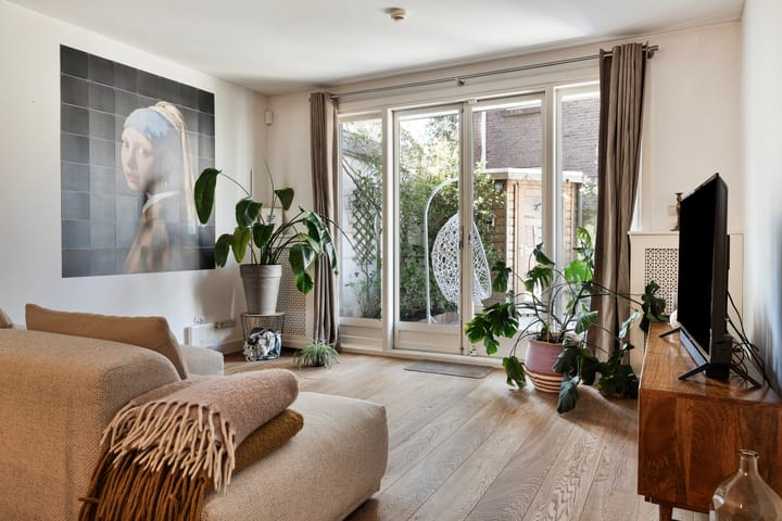 Photo 2 of Van de Spiegelstraat 10