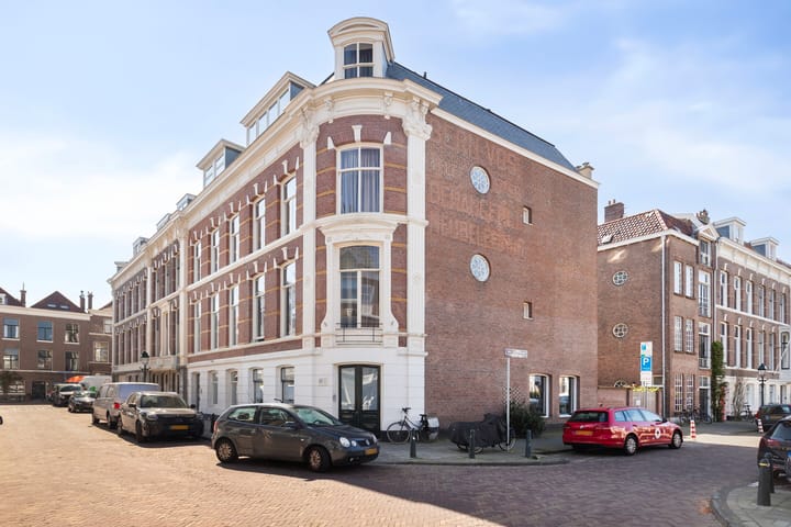 Photo 23 of Van de Spiegelstraat 10