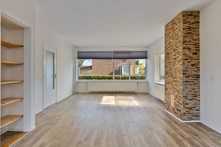 Photo 6 of Vasco da Gamastraat 2