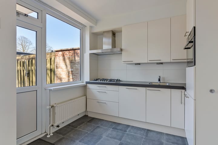 Photo 8 of Vasco da Gamastraat 2