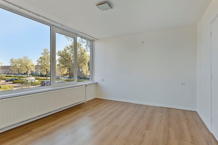 Photo 13 of Vasco da Gamastraat 2