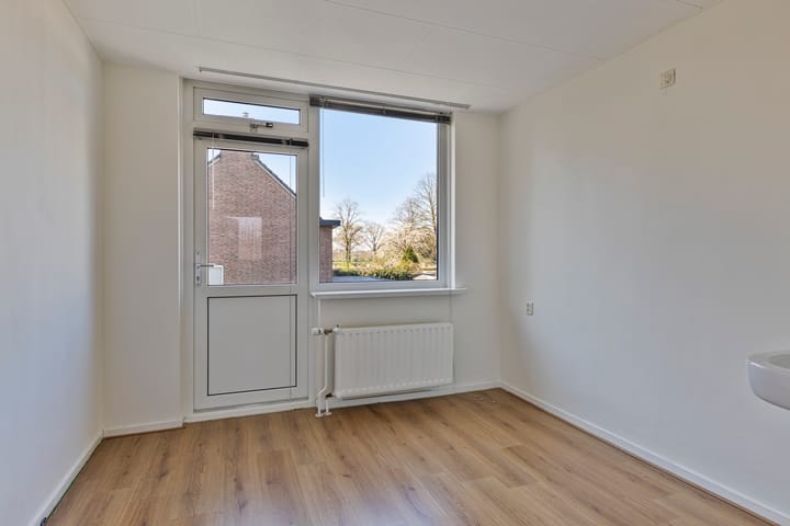 Photo 16 of Vasco da Gamastraat 2