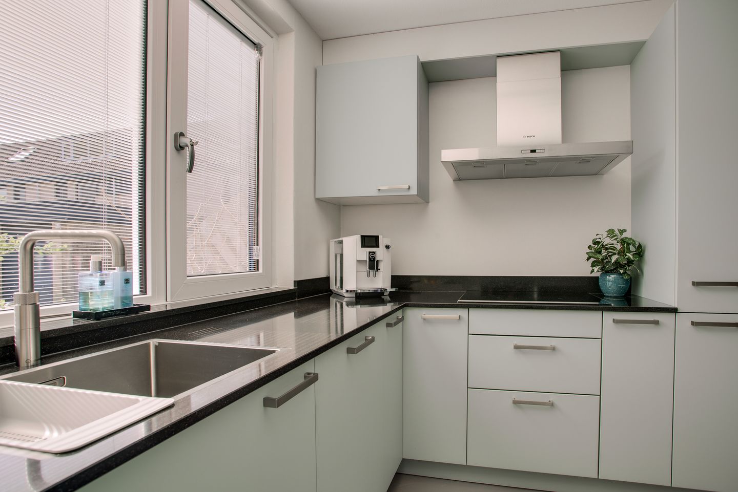 Foto 5 van Hooikamp 104