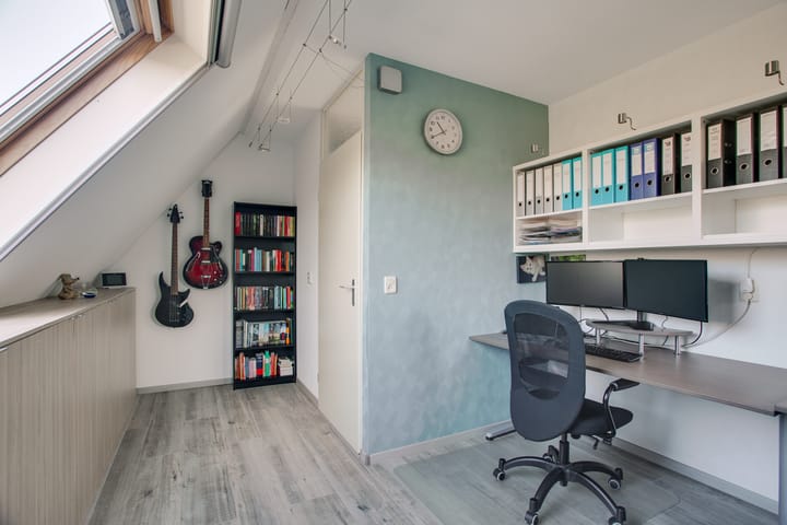 Foto 25 van Hooikamp 104