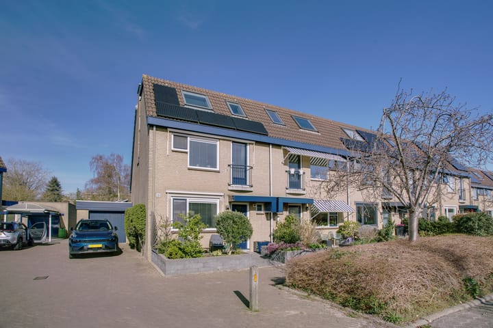 Foto 29 van Hooikamp 104