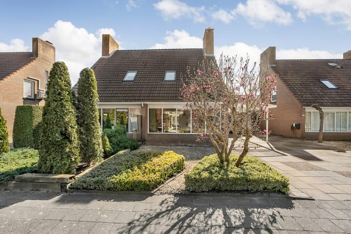 Foto 6 van de Kampen 125