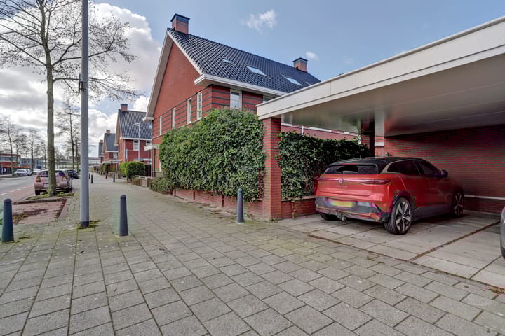 Foto 3 van Vrouw Avenweg 261