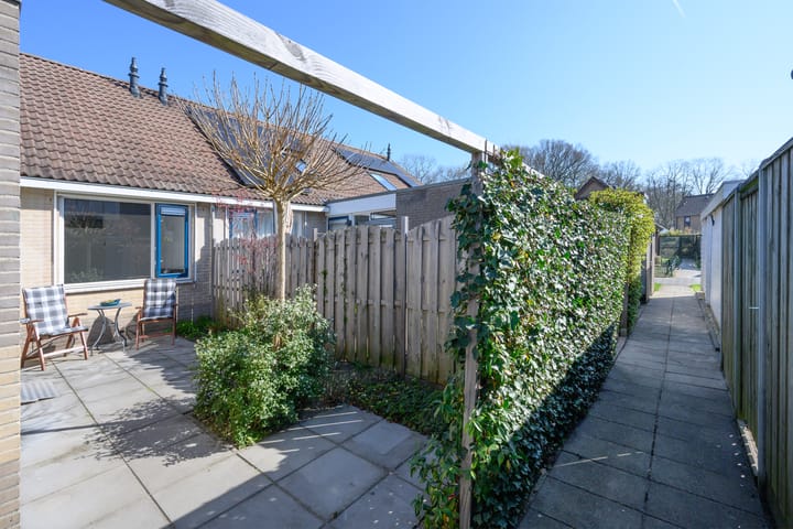 Foto 19 van Rietdekkerserf 16