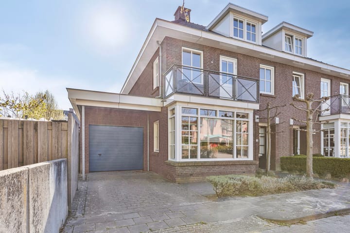 Foto 2 van van Hasseltstraat 12