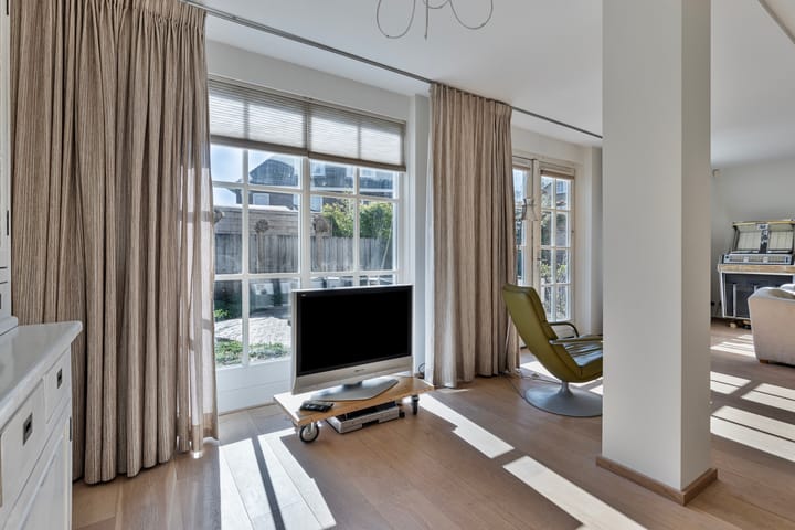 Foto 10 van van Hasseltstraat 12