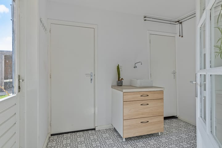 Photo 12 of Prins Mauritsstraat 15