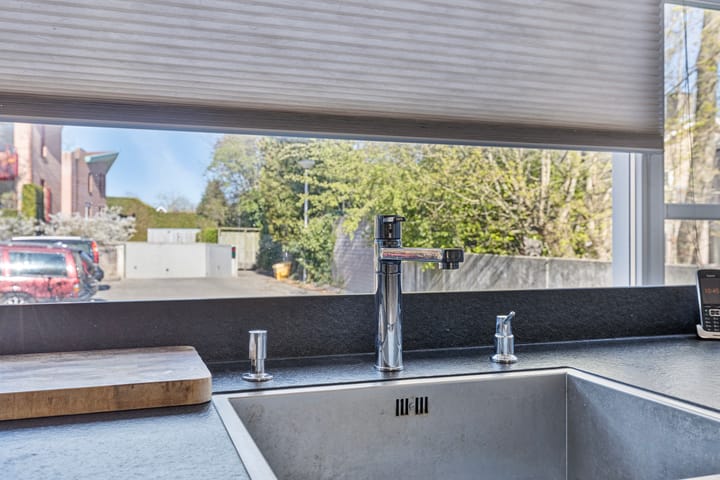 Foto 22 van van Hasseltstraat 12