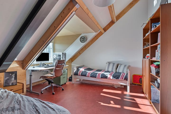 Foto 33 van van Hasseltstraat 12