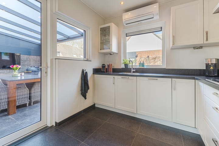 Photo 16 of Kerkakkerstraat 86