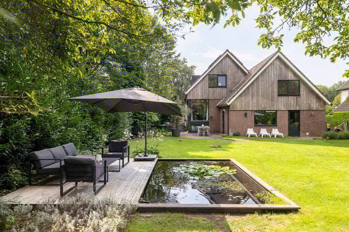 Foto 19 van Bonifaciusstraat 2