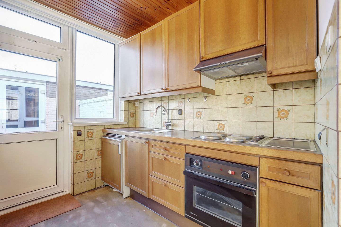 Foto 10 van Donker Curtiusstraat 34