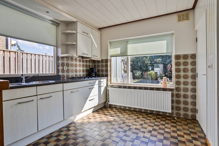 Foto 15 van Pastoor Gloerichstraat 57