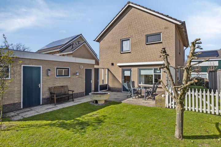 Foto 32 van Pastoor Gloerichstraat 57