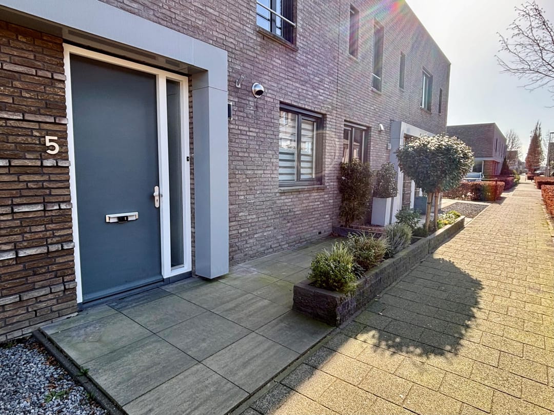 Foto 2 van Karmanstraat 5