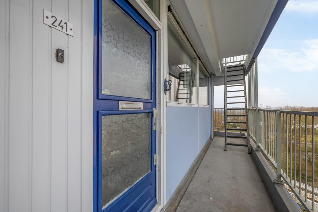 Foto 8 van Frederik van Eedenplaats 241