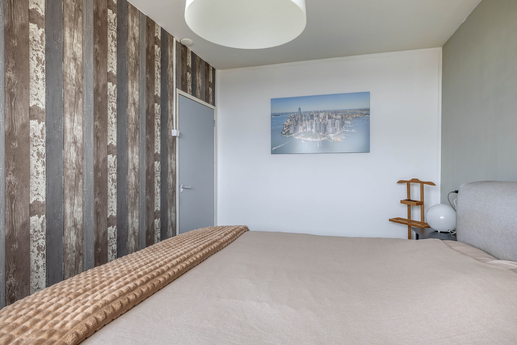 Foto 21 van Frederik van Eedenplaats 241