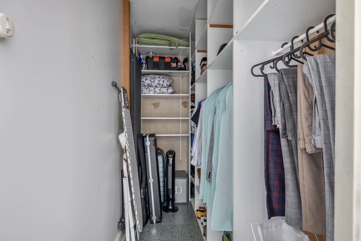 Foto 25 van Frederik van Eedenplaats 241