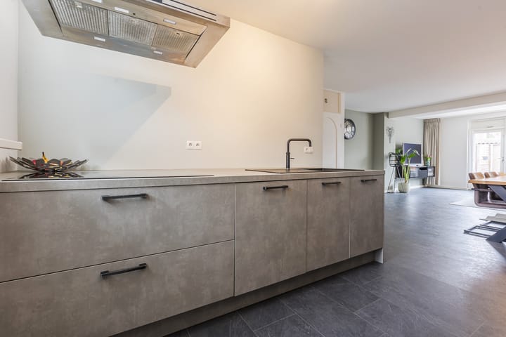 Foto 10 van Doesburgstraat 15