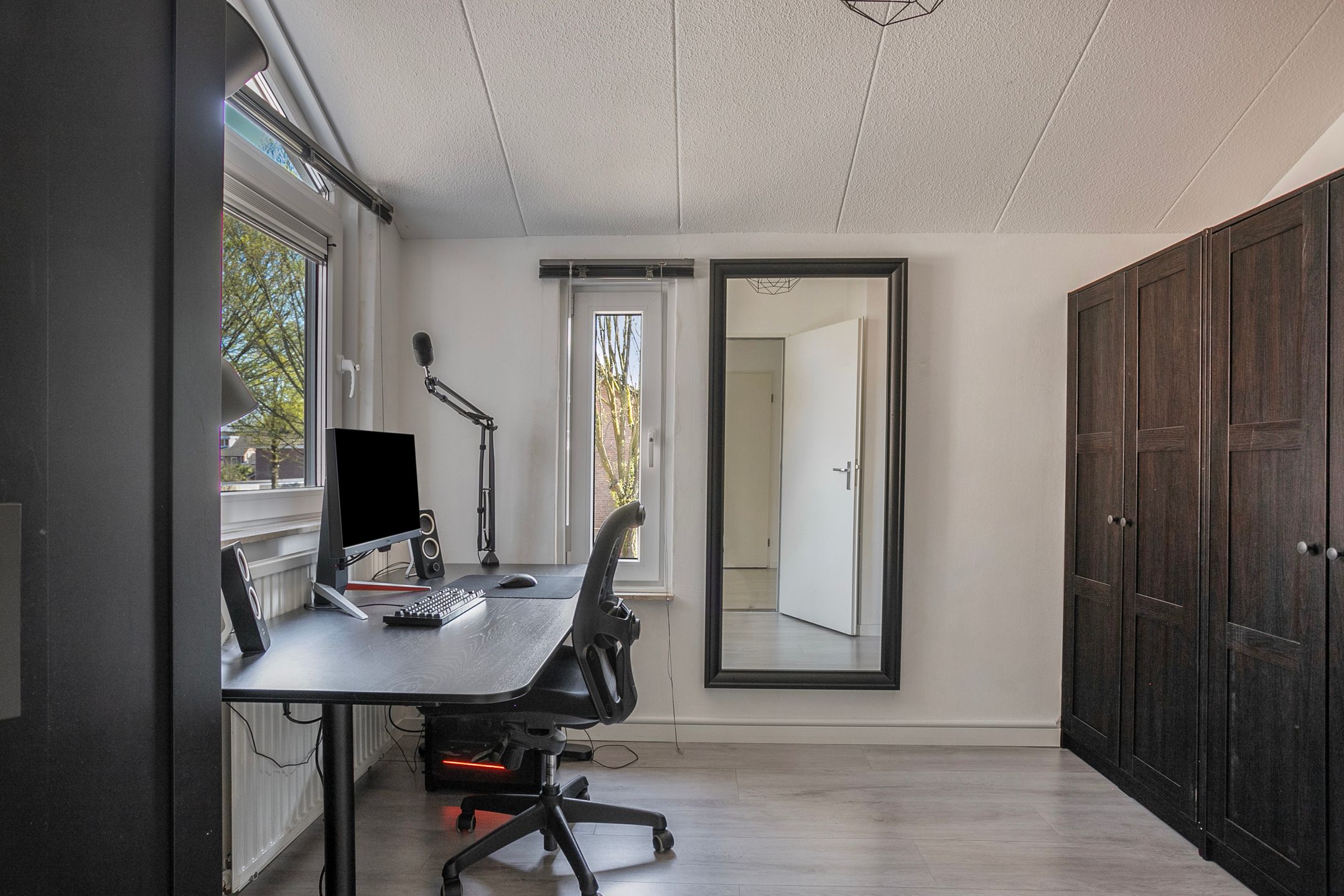 Foto 21 van Schout de Wagenerstraat 8