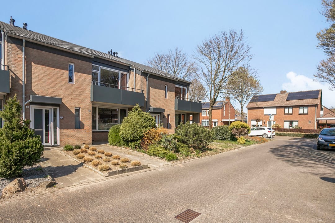 Foto 26 van Schout de Wagenerstraat 8