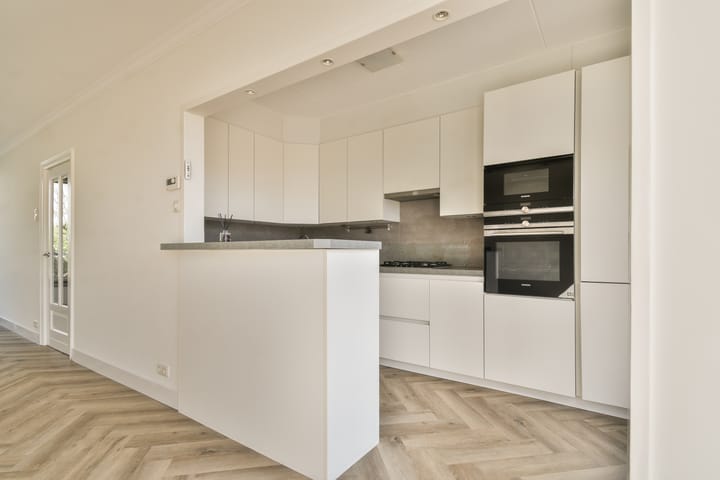 Foto 11 van Oostelijk Halfrond 50