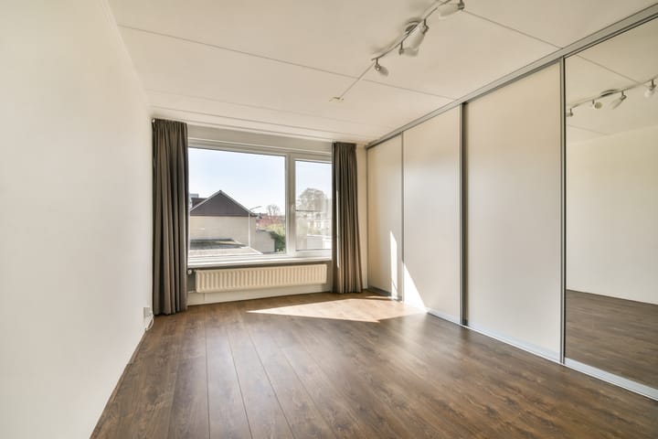 Foto 18 van Oostelijk Halfrond 50