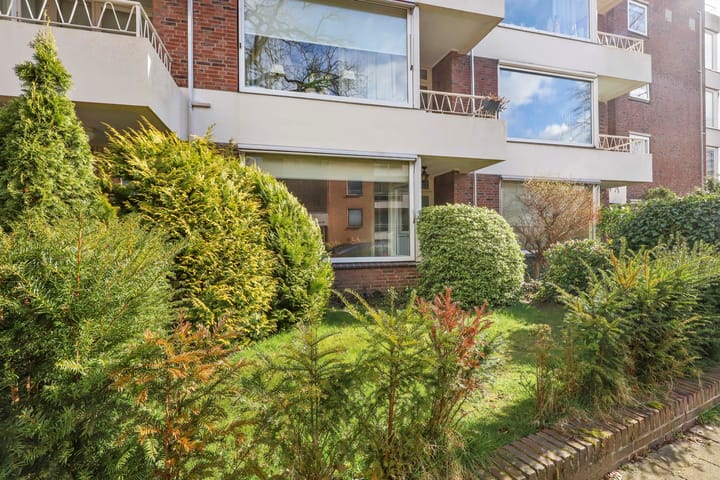 Photo 1 of Biesdelselaan 2-C