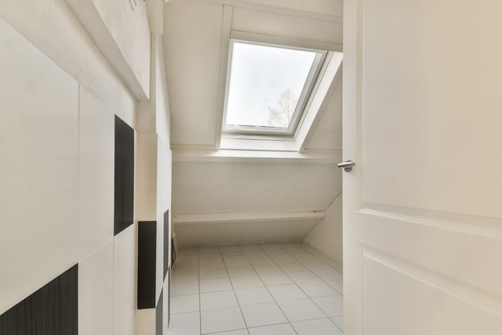 Foto 27 van Oostelijk Halfrond 50