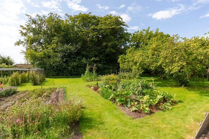 Photo 44 of Noorderuitweg 9