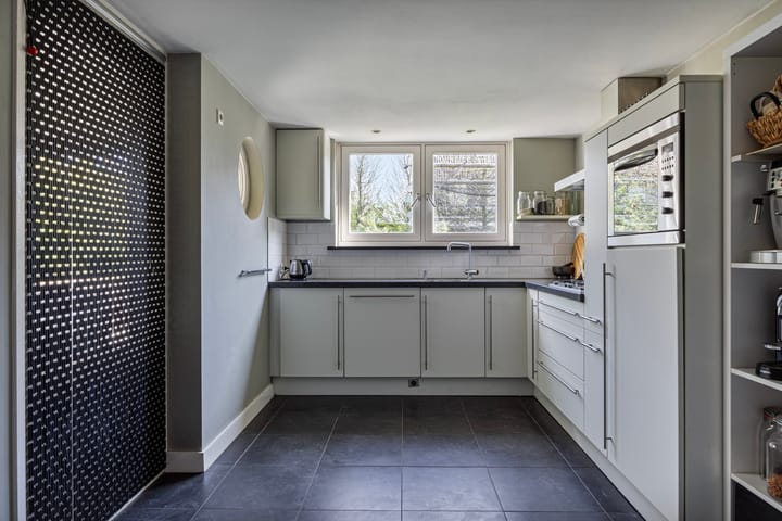 Photo 10 of Wetering 24