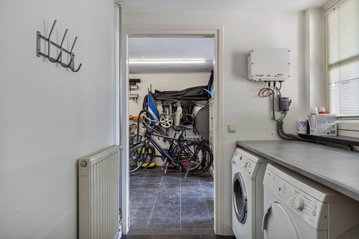 Photo 15 of Wetering 24