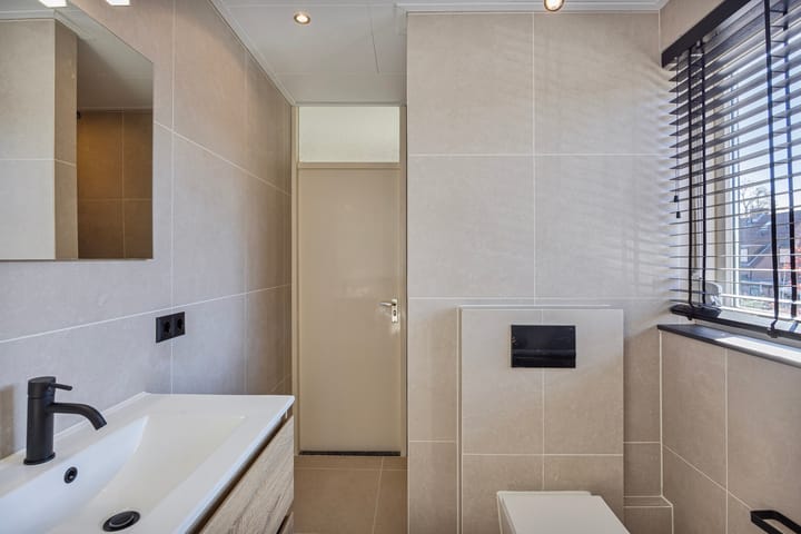 Photo 26 of Wetering 24