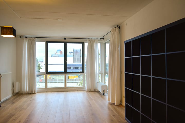 Photo 4 of Veilinghavenkade 23