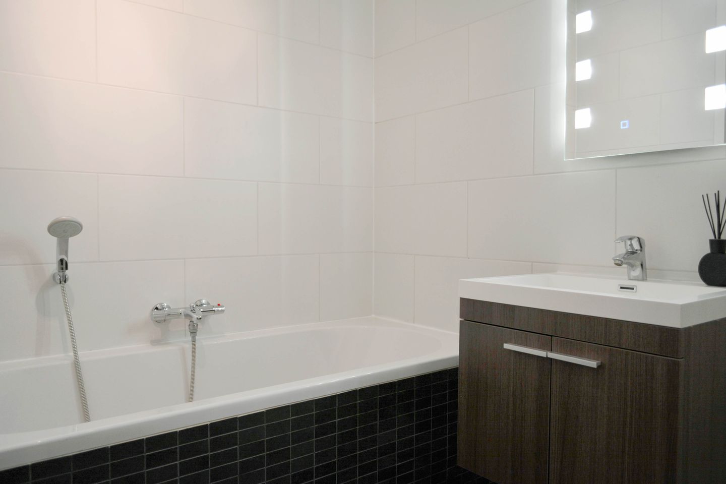 Photo 10 of Veilinghavenkade 23