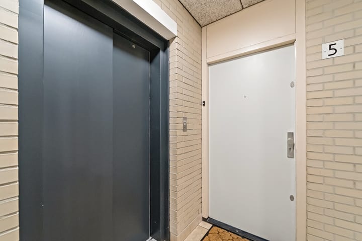 Photo 9 of Cornelis Houtmanstraat 5