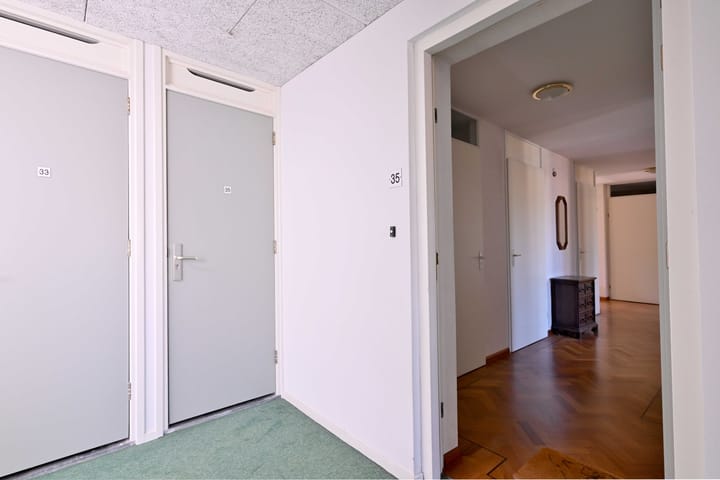 Photo 7 of Godebaldstraat 35