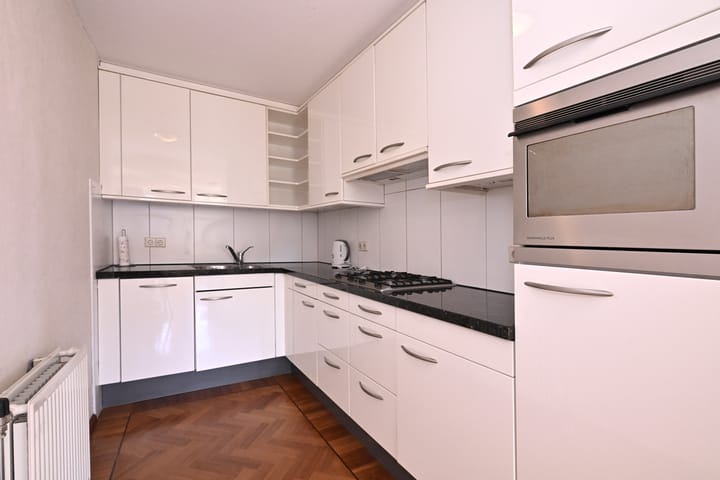 Photo 17 of Godebaldstraat 35